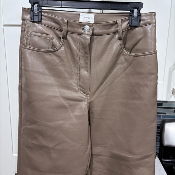 Aritzia Wilfred Melina cropped faux leather pant - Picture 4 of 9